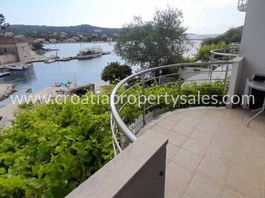 Haus zum Kauf 420.000 € 2 Zimmer 136 m² Trogir