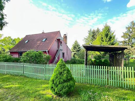 Einfamilienhaus zum Kauf 320.000 € 5 Zimmer 150 m² 1.371 m² Grundstück Steinförde-Kleinmenow Fürstenberg/Havel 16798