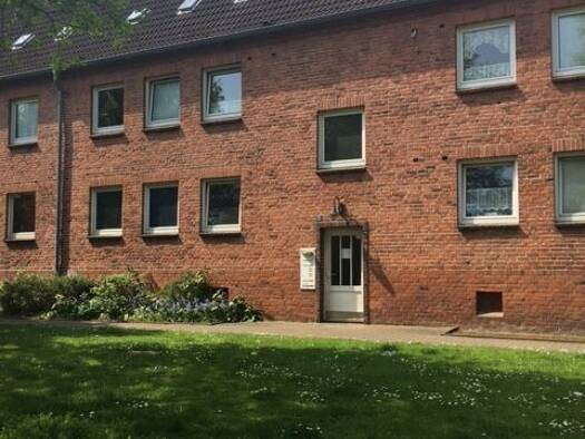 Wohnung zur Miete 376 € 3 Zimmer 49,4 m² 1. Geschoss frei ab sofort Ludwig-Ohlsen-Straße 13 Husum Husum 25813
