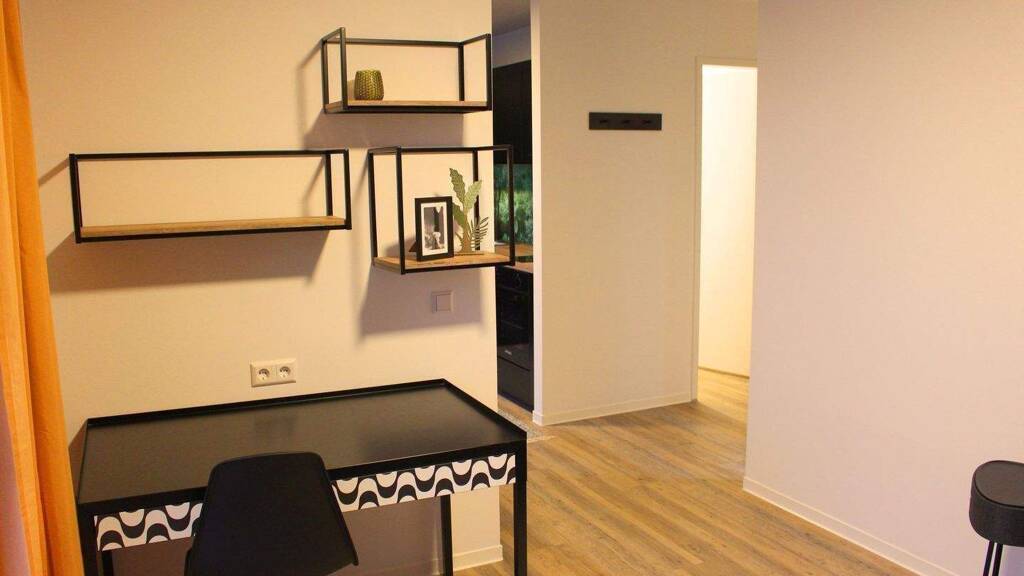 Studio zur Miete 1.256 € 1 Zimmer 51 m² 6. Geschoss frei ab 01.05.2026 Neukölln Berlin 12051