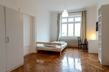 Wohnung zur Miete Wohnen auf Zeit 895 € 5 Zimmer 19 m² frei ab 04.06.2025 Einsteinstraße 46 Au-Haidhausen München 81675