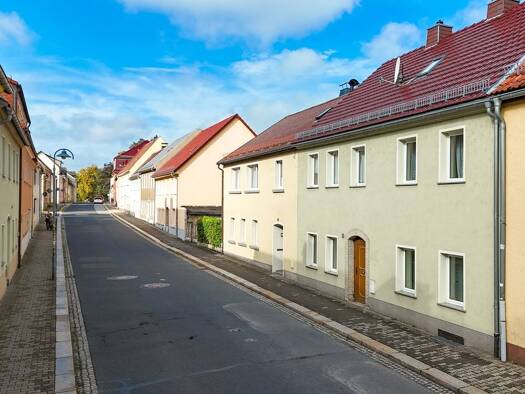 Reihenmittelhaus zum Kauf 215.000 € 7 Zimmer 159 m² Pulsnitz Pulsnitz 01896