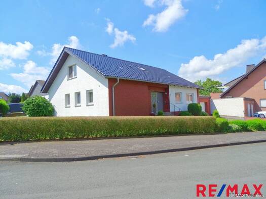 Einfamilienhaus zum Kauf 338.000 € 6 Zimmer 170 m² 687 m² Grundstück Lessingstraße 2 Büren Büren 33142