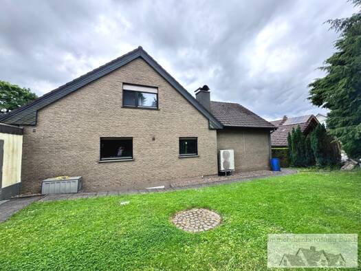 Einfamilienhaus zum Kauf 449.000 € 9 Zimmer 250 m² 841 m² Grundstück Kohlstädt Schlangen 33189