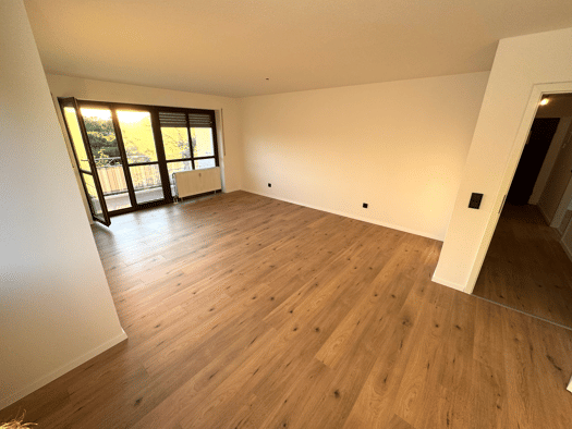 Wohnung zur Miete 877 € 2 Zimmer 65 m² Geschoss 2/3 frei ab sofort Suttnerstraße 2 Seidnitz/Dobritz Ortsamtsbereich Blasewitz 01237