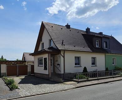 Haus zum Kauf 360.000 € 5 Zimmer 117 m² 745 m² Grundstück frei ab sofort Mittelhausen Erfurt 99095