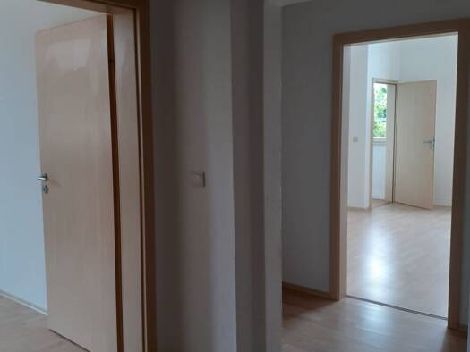 Wohnung zur Miete 413 € 2 Zimmer 63,6 m² frei ab sofort Wolfen Bitterfeld-Wolfen 06766