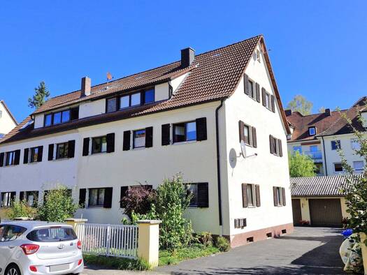 Doppelhaushälfte zum Kauf 750.000 € 9 Zimmer 195 m² 431 m² Grundstück Erlangen-Süd Erlangen 91052