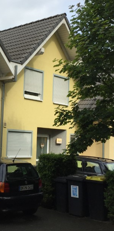 Reihenmittelhaus zur Miete 1.150 € 4 Zimmer 105,8 m² 157 m² Grundstück frei ab sofort Gartenstr. 1c Unna - Mitte Unna 59423