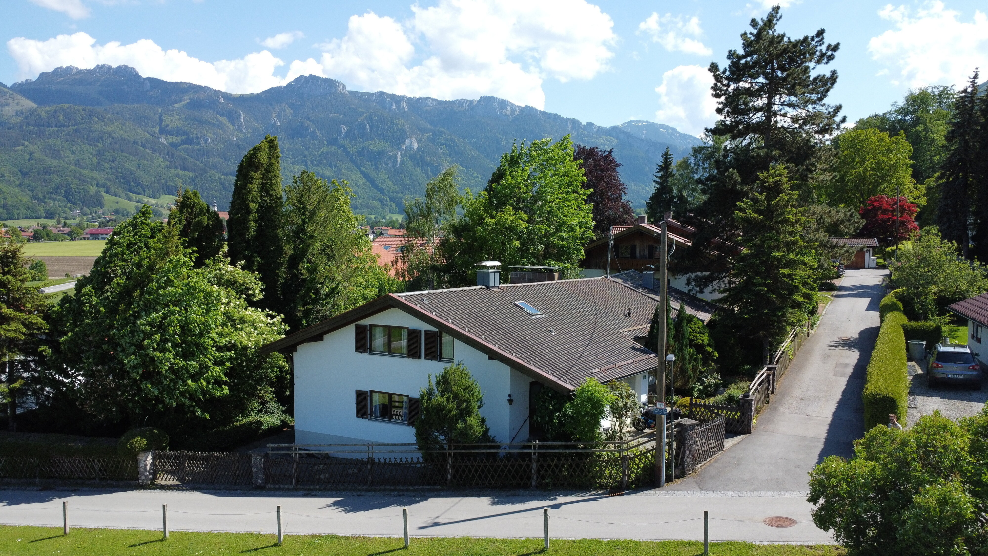 Bungalow zum Kauf 725.000 € 6 Zimmer 184 m²<br/>Wohnfläche 923 m²<br/>Grundstück Aschau im Chiemgau 83229