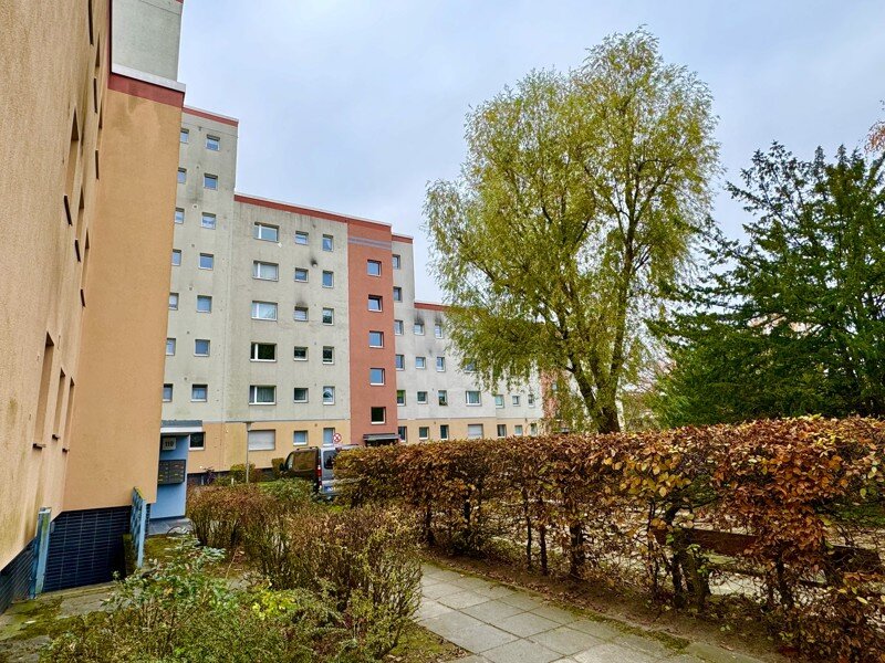 Wohnung zur Miete 727 € 2 Zimmer 59,4 m²<br/>Wohnfläche 14.12.2024<br/>Verfügbarkeit Kaiser-Wilhelm-Str. 110 Lankwitz Berlin 12247