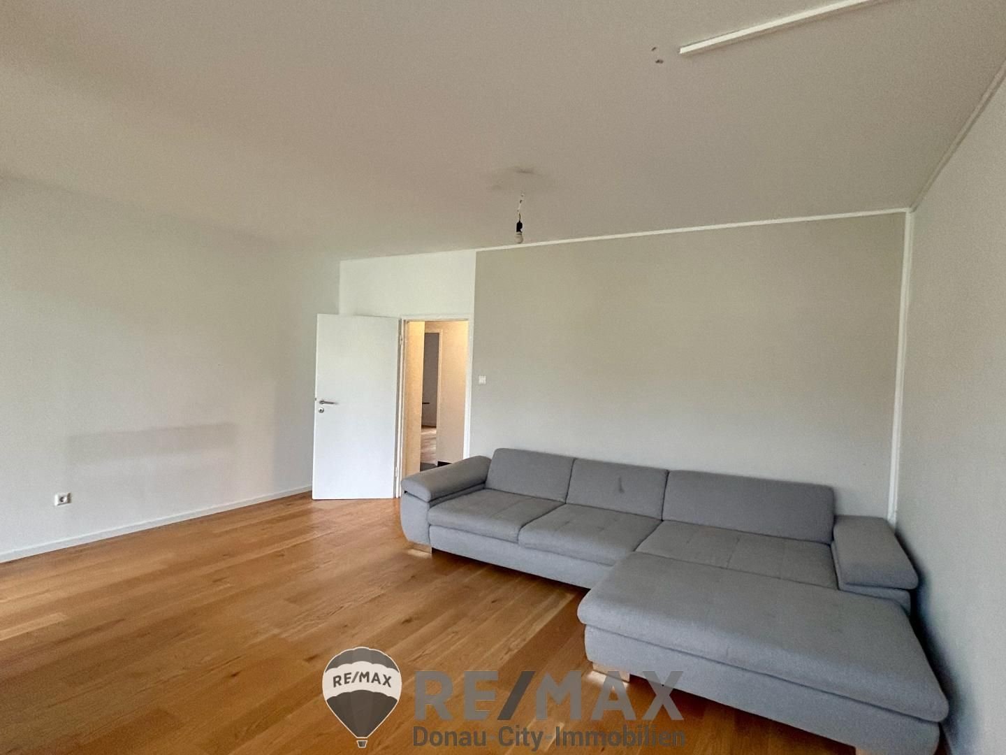 Wohnung zur Miete 1.080 € 5 Zimmer 90 m²<br/>Wohnfläche 3.<br/>Geschoss Wiener Neudorf 2351