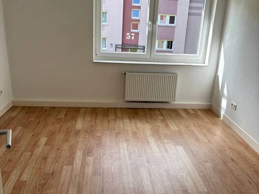 Wohnung zur Miete 566 € 3 Zimmer 62,5 m² 3. Geschoss frei ab 16.09.2026 Bauvereinstraße 61 Innenstadt Herford 32049