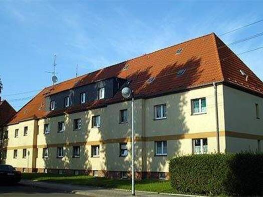 Wohnung zur Miete 561 € 3 Zimmer 70,1 m² 1. Geschoss Hugo-Ruppe-Straße 2 Markranstädt 04420