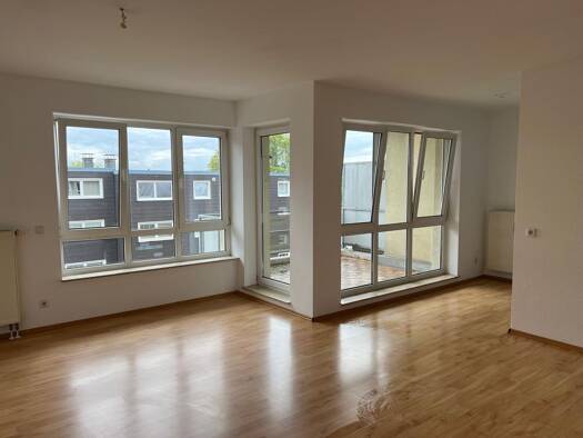 Wohnung zur Miete 622 € 2,5 Zimmer 75 m² Geschoss 2/3 frei ab sofort Mathildestr. 38 Sterkrade-Mitte Sterkrade 46149