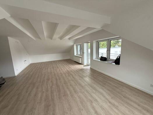 Wohnung zur Miete 985 € 3 Zimmer 87,2 m² 2. Geschoss frei ab sofort Großhabersdorf 90613