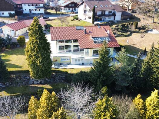Einfamilienhaus zum Kauf 1.350.000 € 7 Zimmer 409 m² 6.710 m² Grundstück Kollnburg Kollnburg 94262