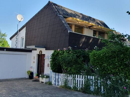 Doppelhaushälfte zum Kauf 499.000 € 5 Zimmer 120 m² 245 m² Grundstück frei ab 31.12.2026 Buckenberg Pforzheim 75175