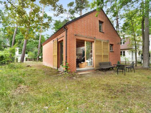 Einfamilienhaus zum Kauf 1.250.000 € 1 Zimmer 80 m² 1.053 m² Grundstück Kleinmachnow 14532