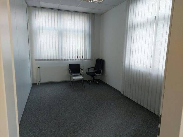 WG-Zimmer zur Miete auf Zeit 400 € 20 m² EG Nikolaus-Lenau-Platz 16 Nord Sindelfingen 71067