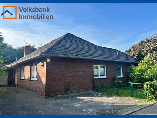 Bungalow zum Kauf 245.000 € 5 Zimmer 139 m² 1.142 m² Grundstück Elisabethfehn Barßel / Elisabethfehn 26676