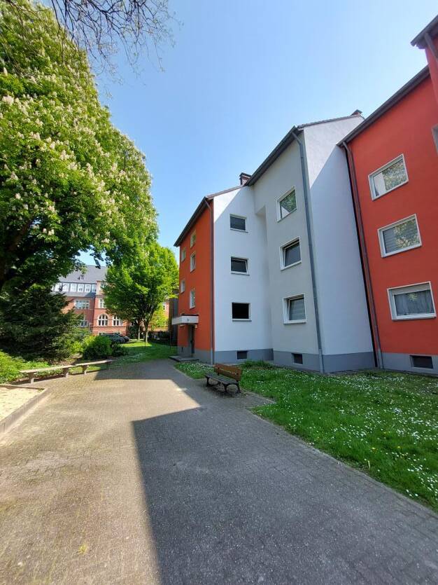 Wohnung zur Miete nur mit Wohnberechtigungsschein 491 € 3,5 Zimmer 79,7 m² 2. Geschoss Bochumer Straße 211 Ückendorf Gelsenkirchen 45886