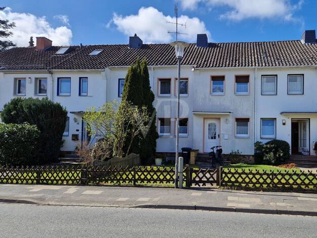 Reihenmittelhaus zum Kauf 218.000 € 4 Zimmer 87,5 m² 348 m² Grundstück Hehlentor Celle 29223
