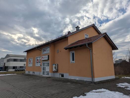 Büro zur Miete provisionsfrei 1.650 € 7 Zimmer 160 m² Bürofläche Großmehring 85098