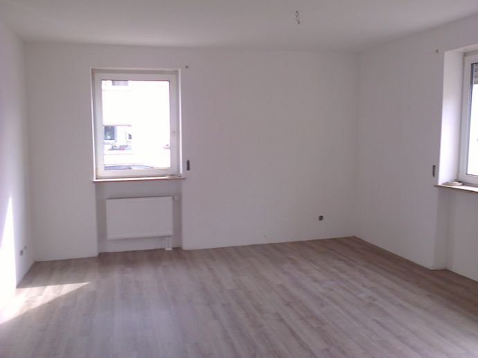 Wohnung zur Miete 470 € 2 Zimmer 65 m²<br/>Wohnfläche EG<br/>Geschoss 01.01.2025<br/>Verfügbarkeit Bechhofen Bechhofen 91572