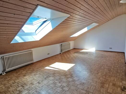 Studio zur Miete 500 € 1 Zimmer 30 m² Geschoss 3/3 frei ab sofort Fürstenberg Konstanz 78467