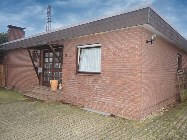 Bungalow zum Kauf 269.000 € 4 Zimmer 107 m² 405 m² Grundstück Erftstraße 51 Meerbeck Moers 47443