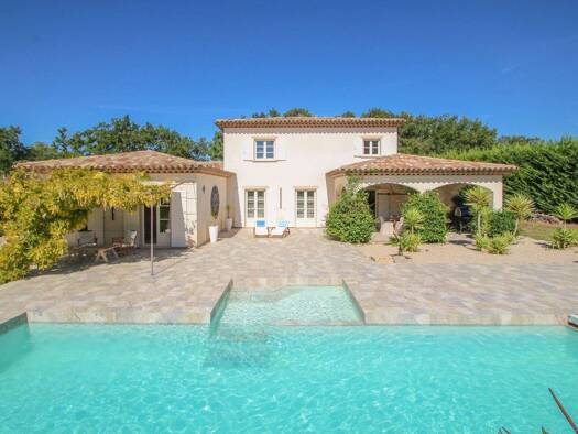 Einfamilienhaus zum Kauf 998.000 € 222 m² 3.595 m² Grundstück CALLIAN 83440