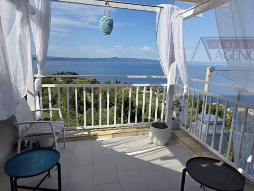 Haus zum Kauf 428.000 € 5 Zimmer 132 m² Podgora