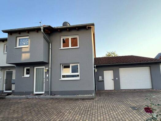 Doppelhaushälfte zum Kauf 449.000 € 4 Zimmer 107,7 m² 215 m² Grundstück frei ab sofort Neudorf Graben-Neudorf 76676