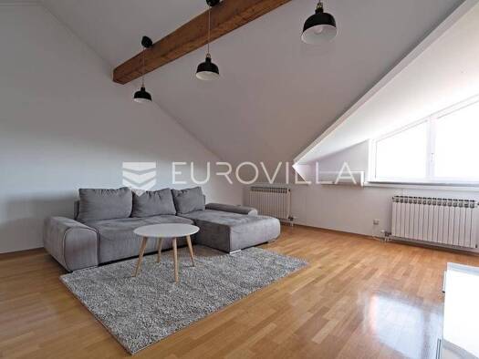 Wohnung zur Miete 850 € 2 Zimmer 88,9 m² 2. Geschoss Cvjetno naselje Osijek 31000