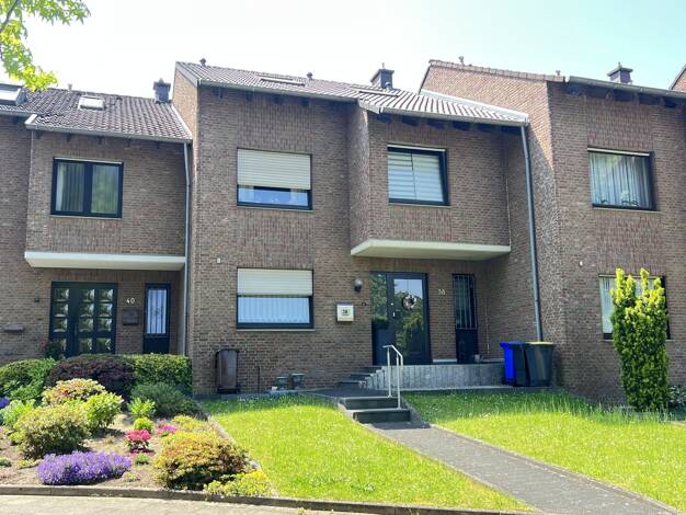 Reihenmittelhaus zum Kauf 349.000 € 5 Zimmer 133 m² 366 m² Grundstück Odenkirchen Mönchengladbach 41199