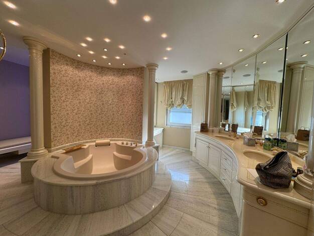 Wohnung zum Kauf 699.000 € 4 Zimmer 190,4 m² St Johann Saarbrücken 66123