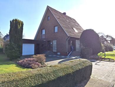 Haus zum Kauf 239.000 € 6 Zimmer 170 m² 930 m² Grundstück frei ab sofort Brake Brake 26919