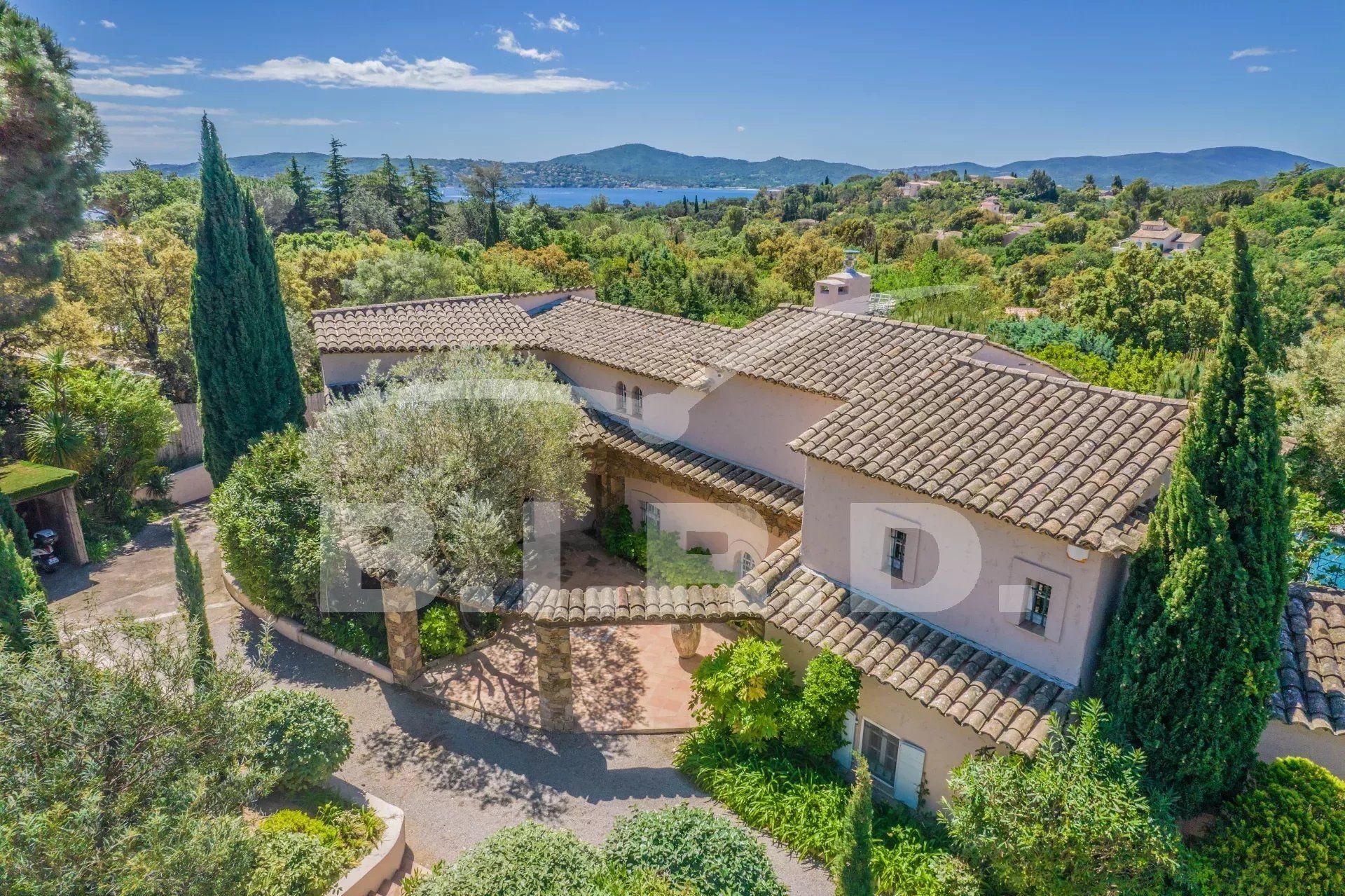 Villa zum Kauf provisionsfrei 2.995.000 € 6 Zimmer 280 m²<br/>Wohnfläche 2.600 m²<br/>Grundstück Grimaud 83310