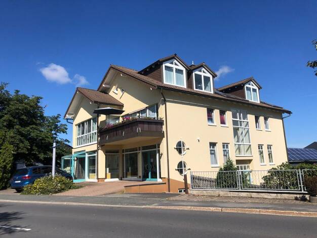 Immobilie zum Kauf als Kapitalanlage geeignet 100.000 € 3 Zimmer 72,1 m² 61,2 m² Grundstück Neuhaus Neuhaus am Rennweg 98724