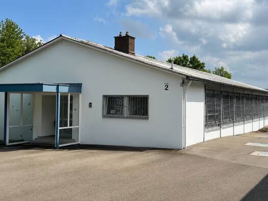 Büro zur Miete provisionsfrei 2.500 € 3 Zimmer 450 m² Bürofläche Salmendingen Burladingen 72393