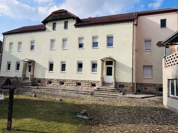 Mehrfamilienhaus zum Kauf 398.000 € 15 Zimmer 300 m² 7.848 m² Grundstück Aupitz Hohenmölsen 06679