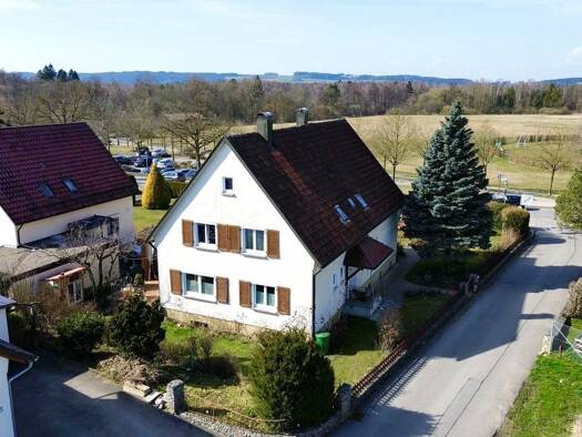 Einfamilienhaus zum Kauf 453.000 € 7,5 Zimmer 181,5 m² 654 m² Grundstück Bad Wurzach 88410