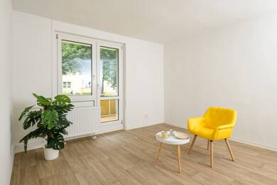 Wohnung zur Miete 295 € 2 Zimmer 46,8 m² 3. Geschoss frei ab 01.08.2025 Steigerstraße 2 Merseburg Merseburg 06217