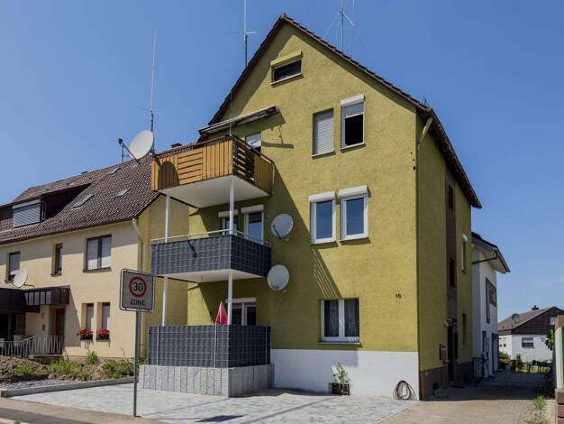 Mehrfamilienhaus zum Kauf 499.000 € 9 Zimmer 166 m² 152 m² Grundstück frei ab sofort Sontheim Heilbronn 74081