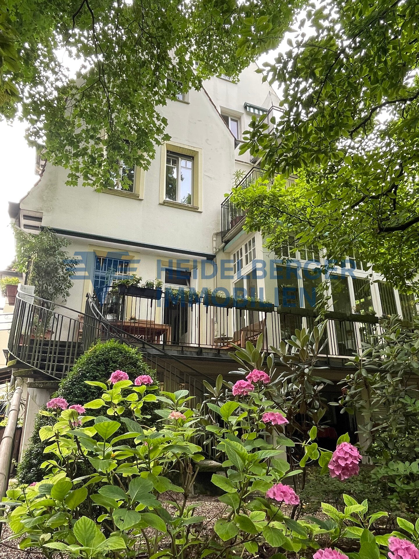 Mehrfamilienhaus zum Kauf als Kapitalanlage geeignet 3.750.000 € 12 Zimmer 395 m²<br/>Wohnfläche 961 m²<br/>Grundstück Neuenheim - Mitte Heidelberg / Neuenheim 69120