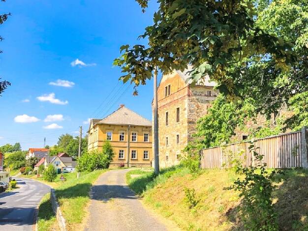 Bauernhaus zum Kauf 280.000 € 8,5 Zimmer 328,7 m² 5.000 m² Grundstück Polenz Neustadt 01844