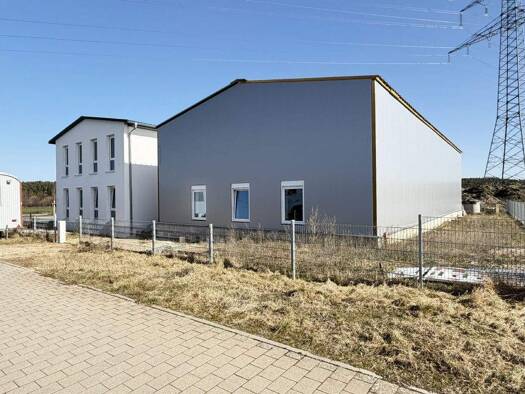 Lagerhalle zum Kauf - Erstbezug 599.900 € 196,9 m² Lagerfläche Röttenbach 91187