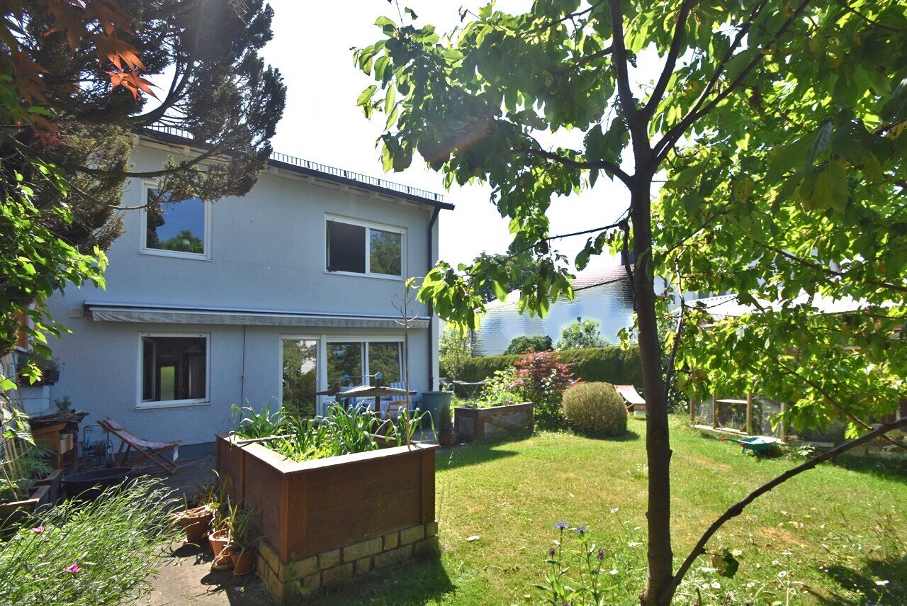 Reihenendhaus zum Kauf 790.000 € 5 Zimmer 107,6 m²<br/>Wohnfläche 382,6 m²<br/>Grundstück Unterhaching 82008