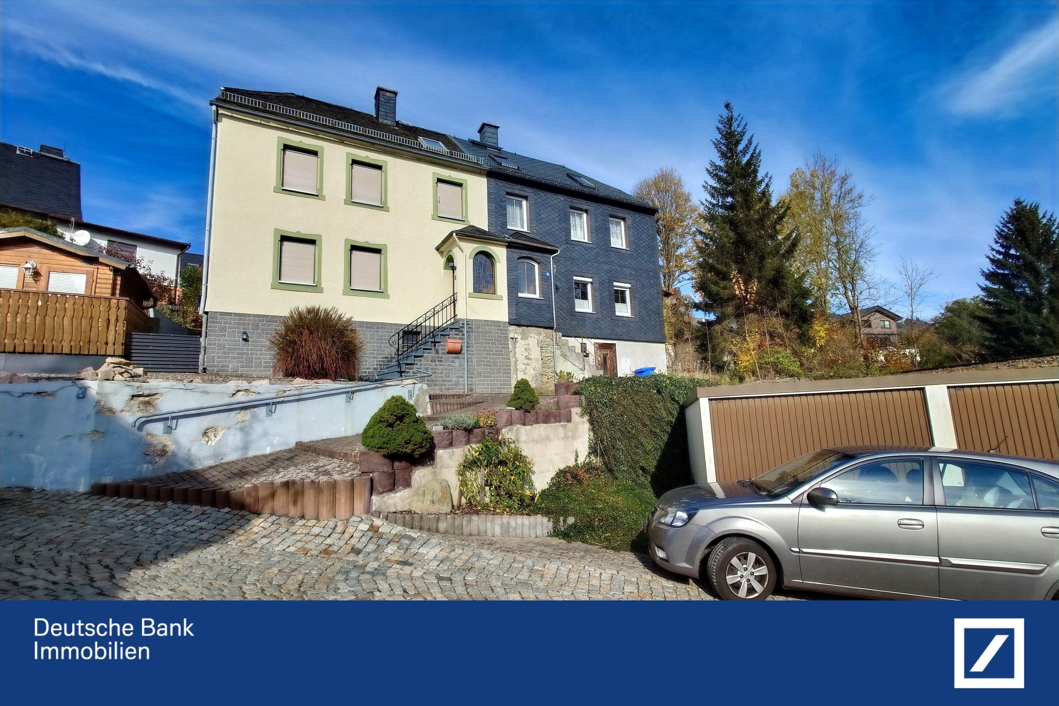 Doppelhaushälfte zum Kauf 96.000 € 3 Zimmer 104 m²<br/>Wohnfläche 289 m²<br/>Grundstück Lobenstein Bad Lobenstein 07356